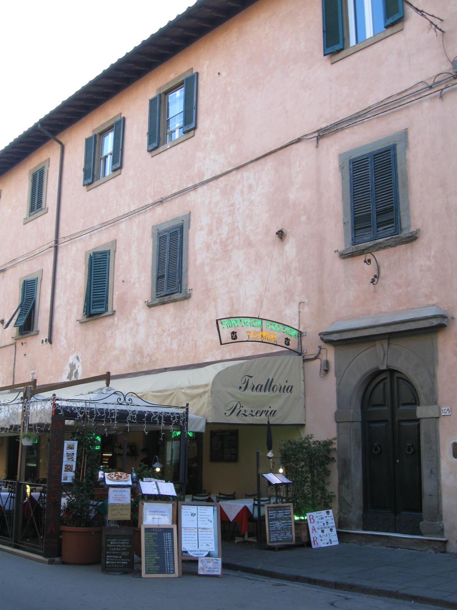 Window To The Tower Bed & Breakfast Pisa Bagian luar foto