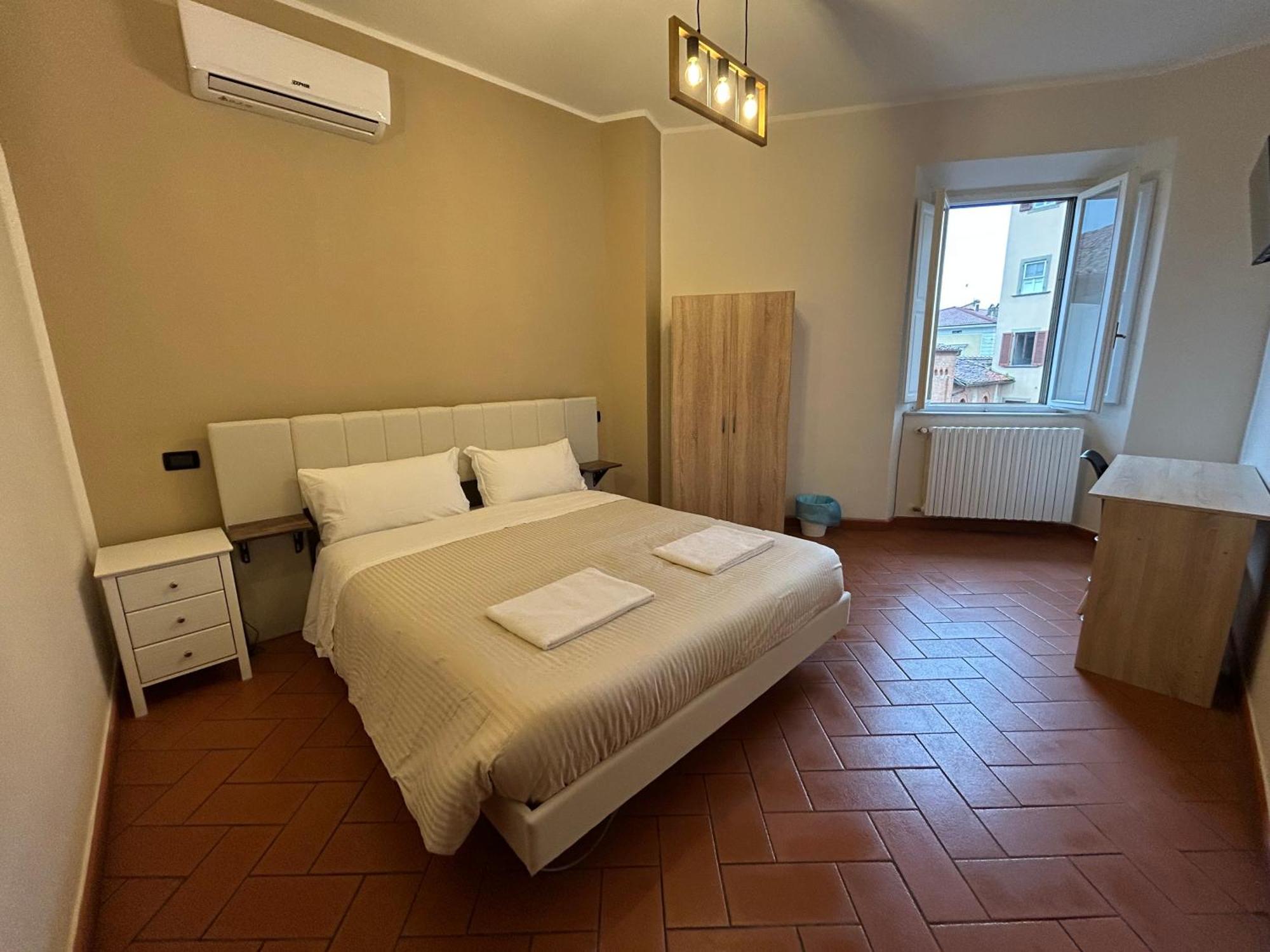 Window To The Tower Bed & Breakfast Pisa Bagian luar foto
