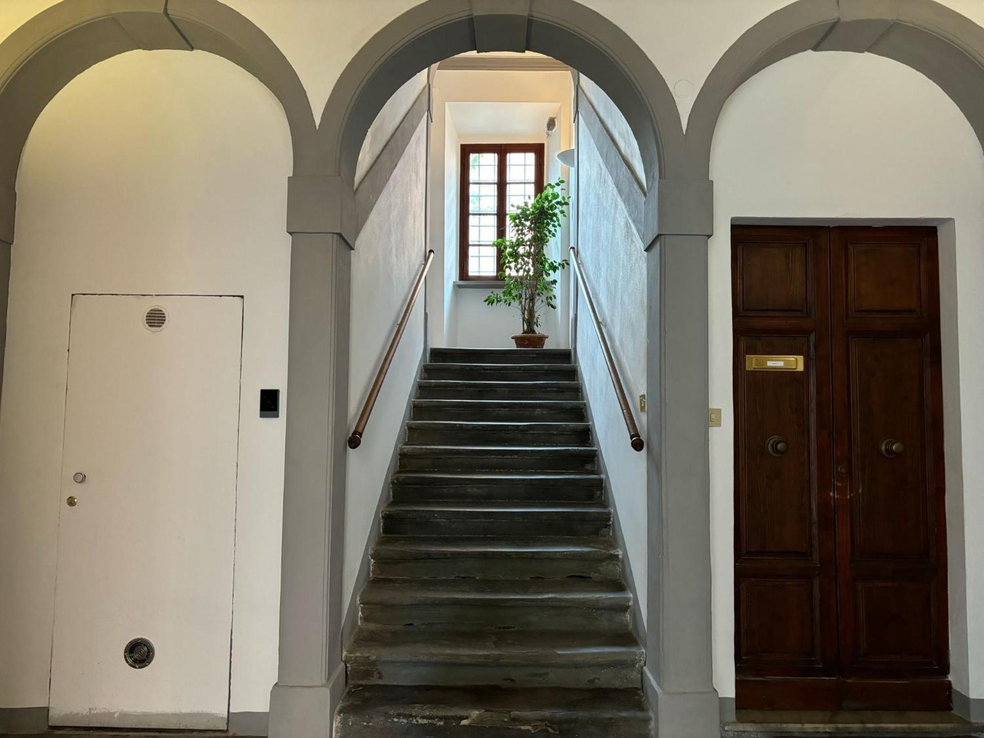 Window To The Tower Bed & Breakfast Pisa Bagian luar foto