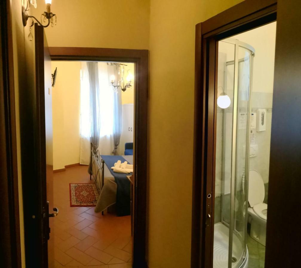 Window To The Tower Bed & Breakfast Pisa Bagian luar foto